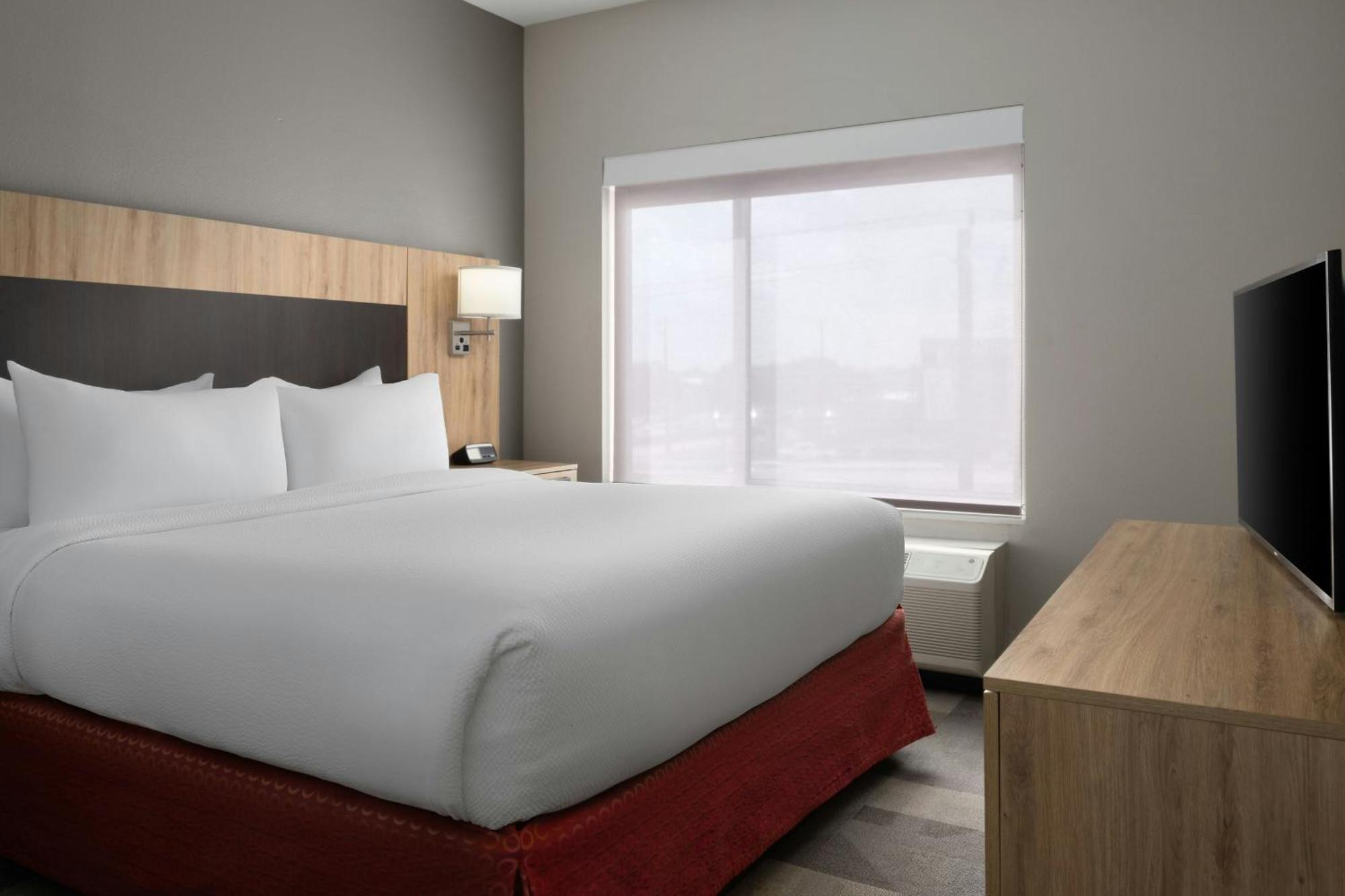 Towneplace By Marriott Hobby Airport Hotel