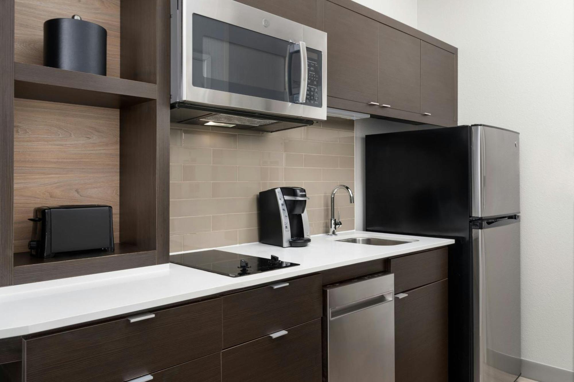 Hotel Towneplace By Marriott Hobby Airport 3*