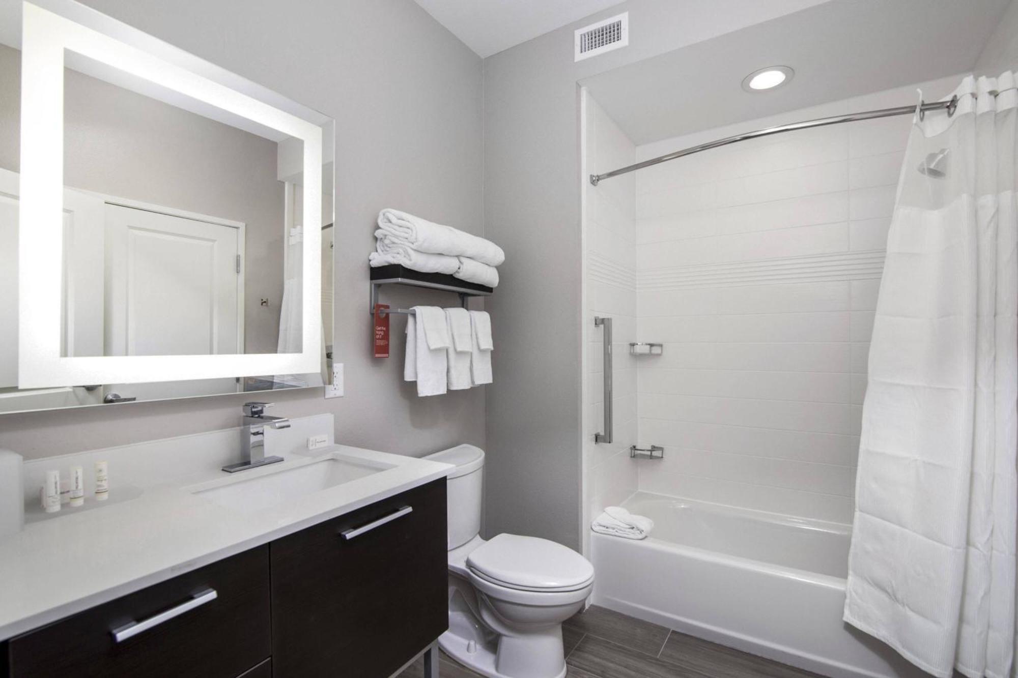 Towneplace By Marriott Hobby Airport
